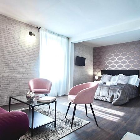 Chiclife Shenkin Sarona - Santa Caterina & Museums Apartment แบร์กาโม ภายนอก รูปภาพ
