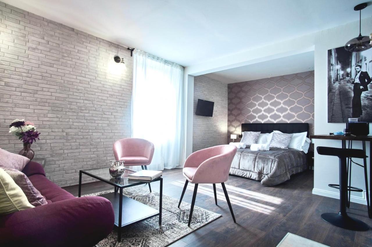 Chiclife Shenkin Sarona - Santa Caterina & Museums Apartment แบร์กาโม ภายนอก รูปภาพ